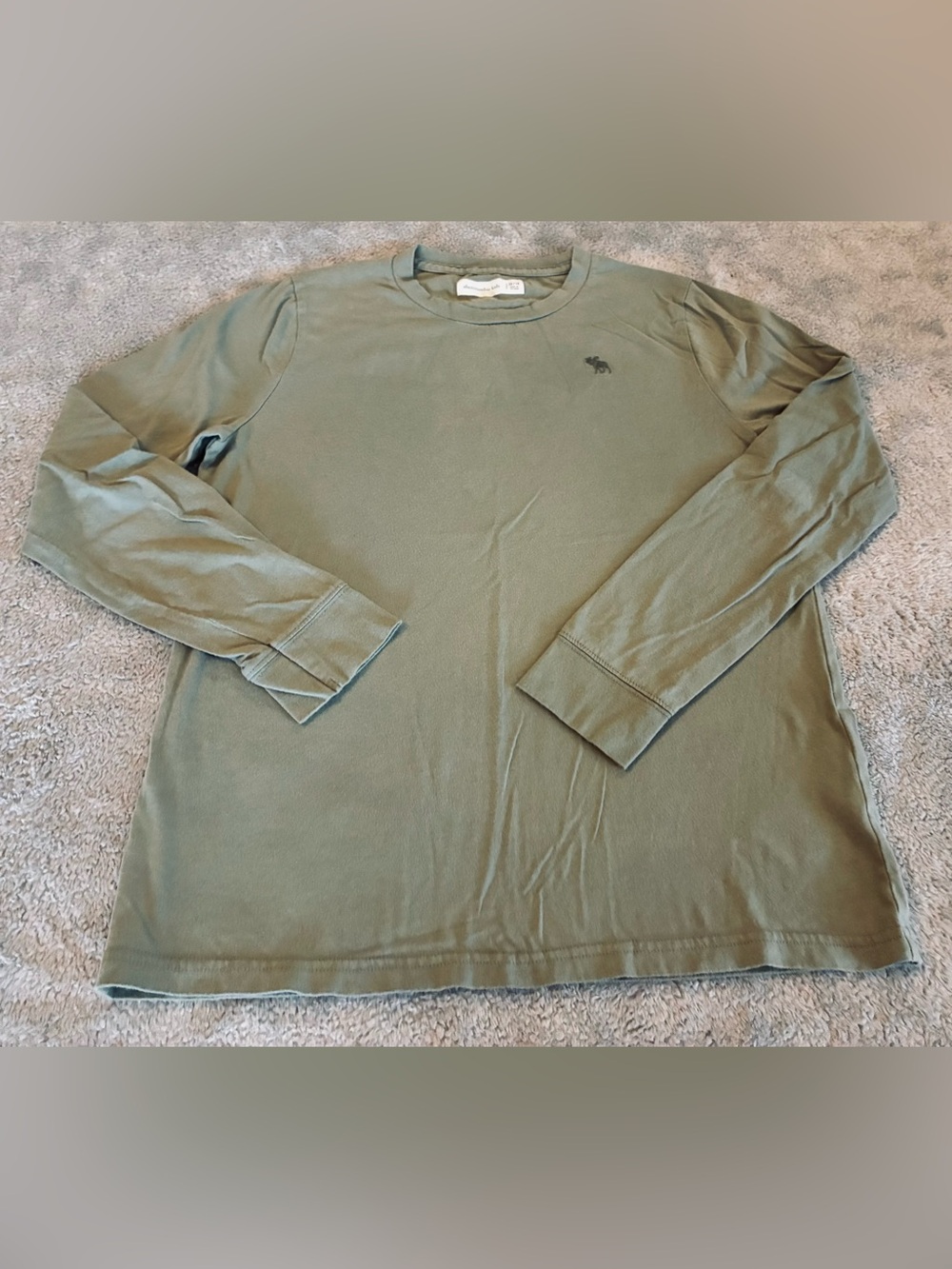 Abercrombie & Fitch Boys Youth Size 13/14 Long Sleeve Crew Tee - Olive